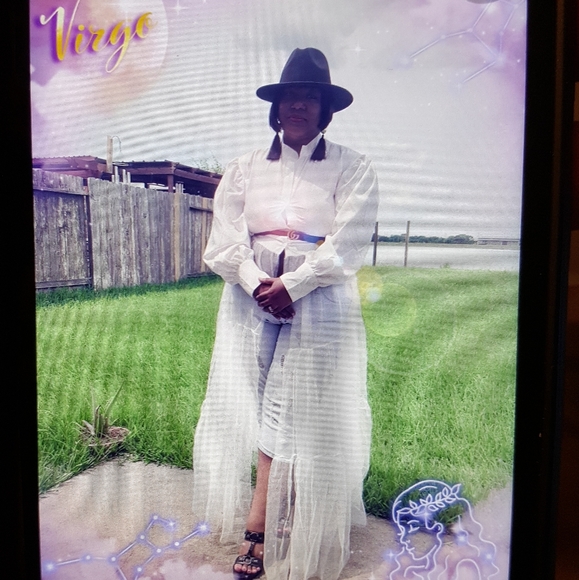 Dress - Picture 4 of 5